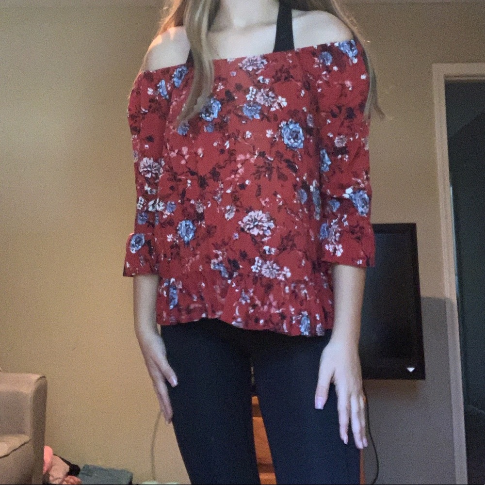 ❤️💗strapless red floral flowy top